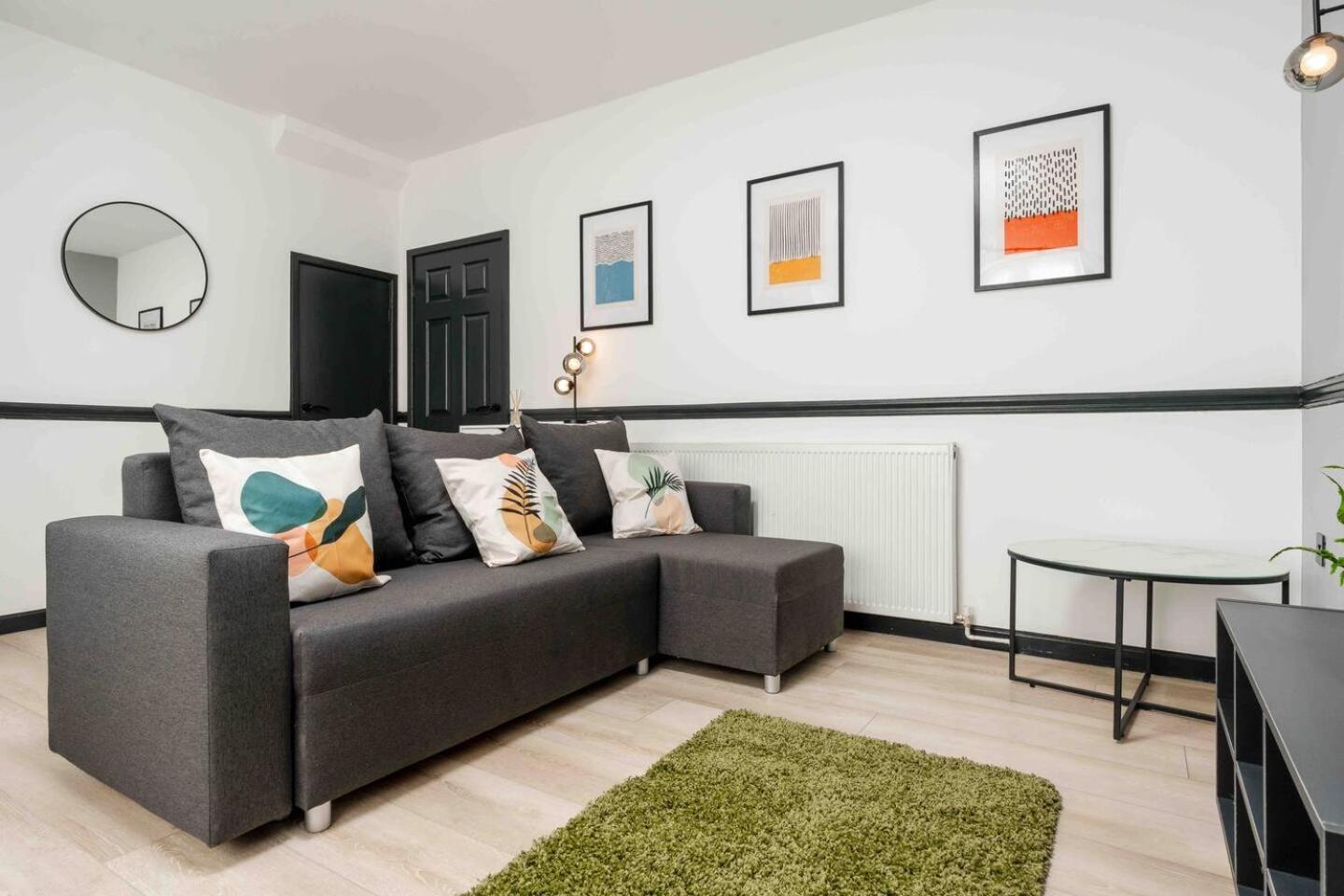 3-Bed Scouse House Near Anfield & Goodison Liverpool Exterior foto